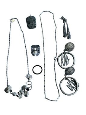 Vintage Jewelry Signed Lot of 7 Lia Sophia Tocara SKAGEN Frederick DKNY Labella
